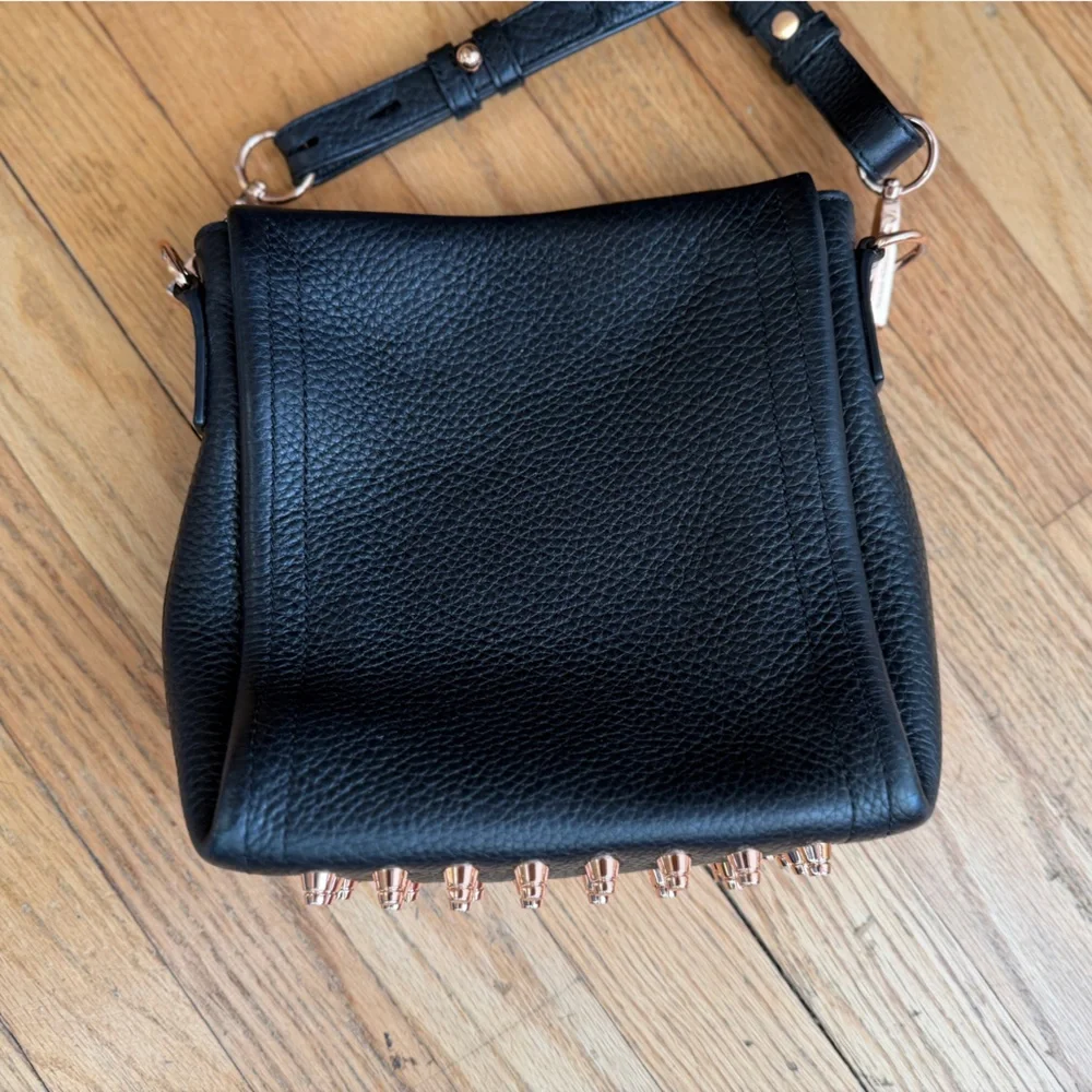 Alexander Wang purse bag in black pebbled leather with rose gold studs - Picture 8 of 16